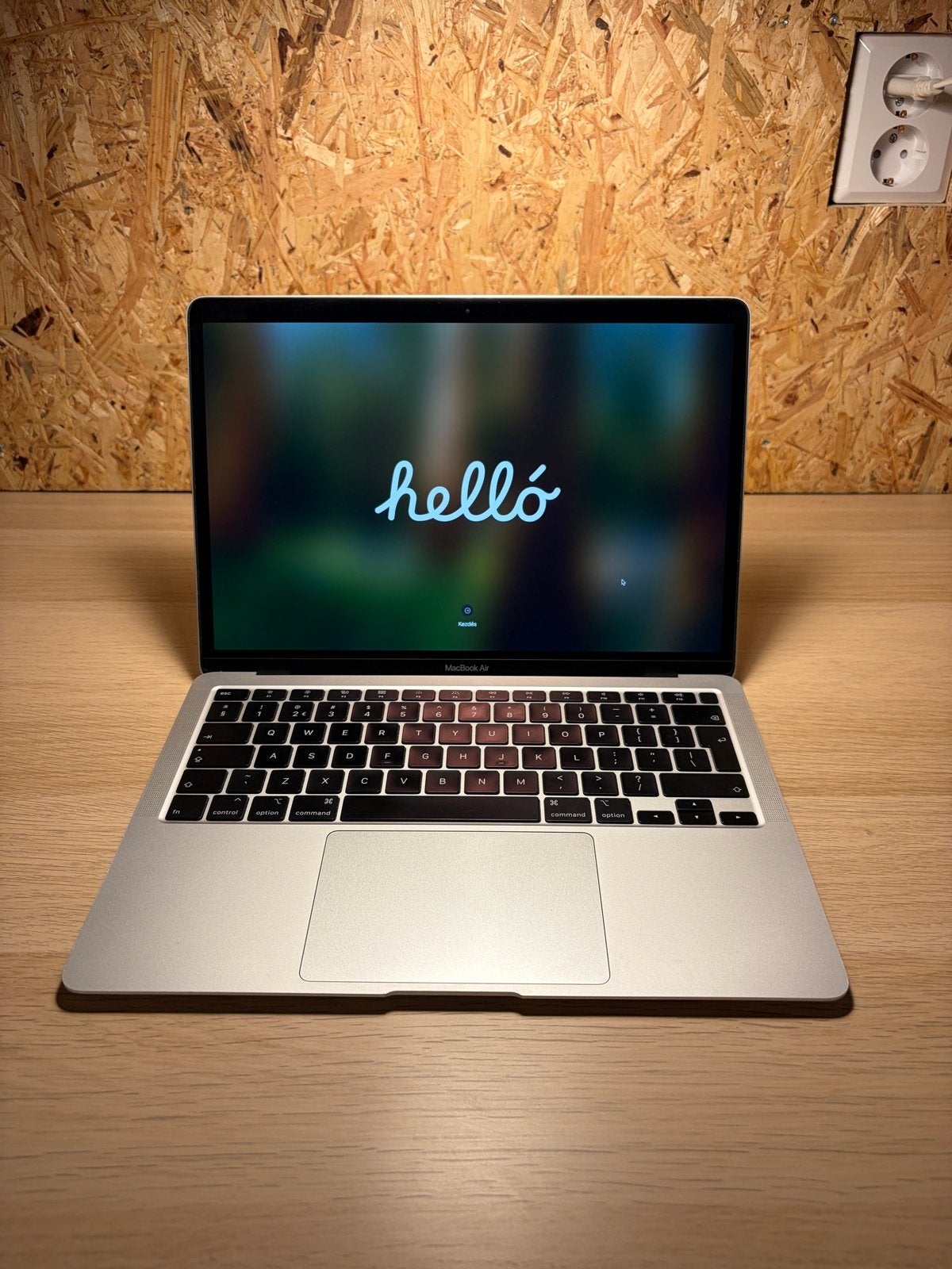 Apple MacBook Air 13-inch Retina (2020) - Zilver, Gebruikt, 256 GB, Qwerty, 8 GB