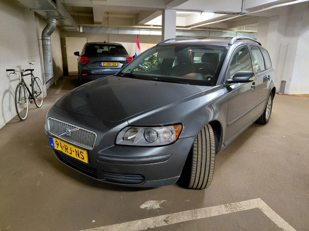 Volvo V50 1.8 (2005) – Zeer nette staat, Auto's, Voorwielaandrijving, 125 pk, Zwart, 4 cilinders