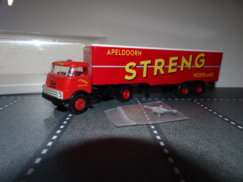194 brekina 85231 daf do 2000 streng apeldoorn 1:87 truck, Hobby en Vrije tijd, Ophalen of Verzenden, Nieuw, Bus of Vrachtwagen