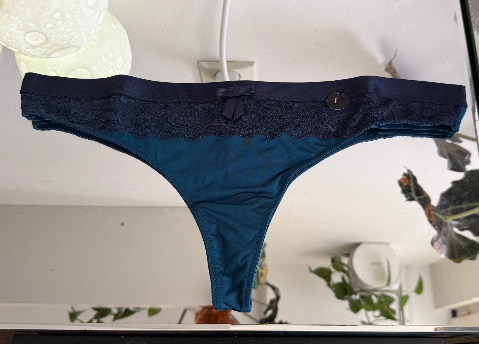 Hunkemöller Jody String - Dark Petrol maat L, Ophalen of Verzenden, Blauw, String