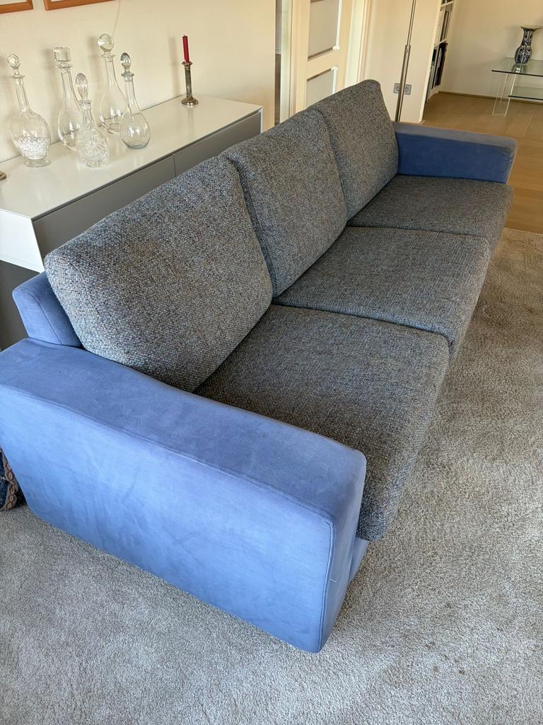 GRATIS Comfortabele 3-zitsbank in grijs/blauw stof, Ophalen, Gebruikt, Driepersoons, 75 tot 100 cm
