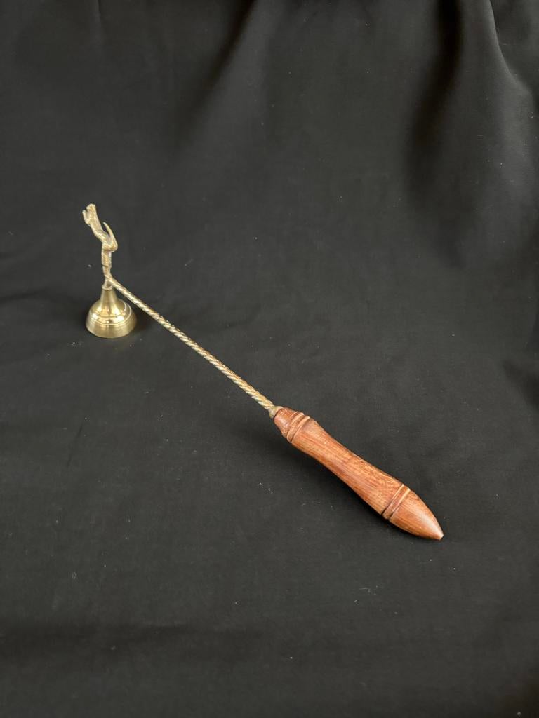 Antieke Messing Kaarsendover met Houten Handvat, Ophalen of Verzenden