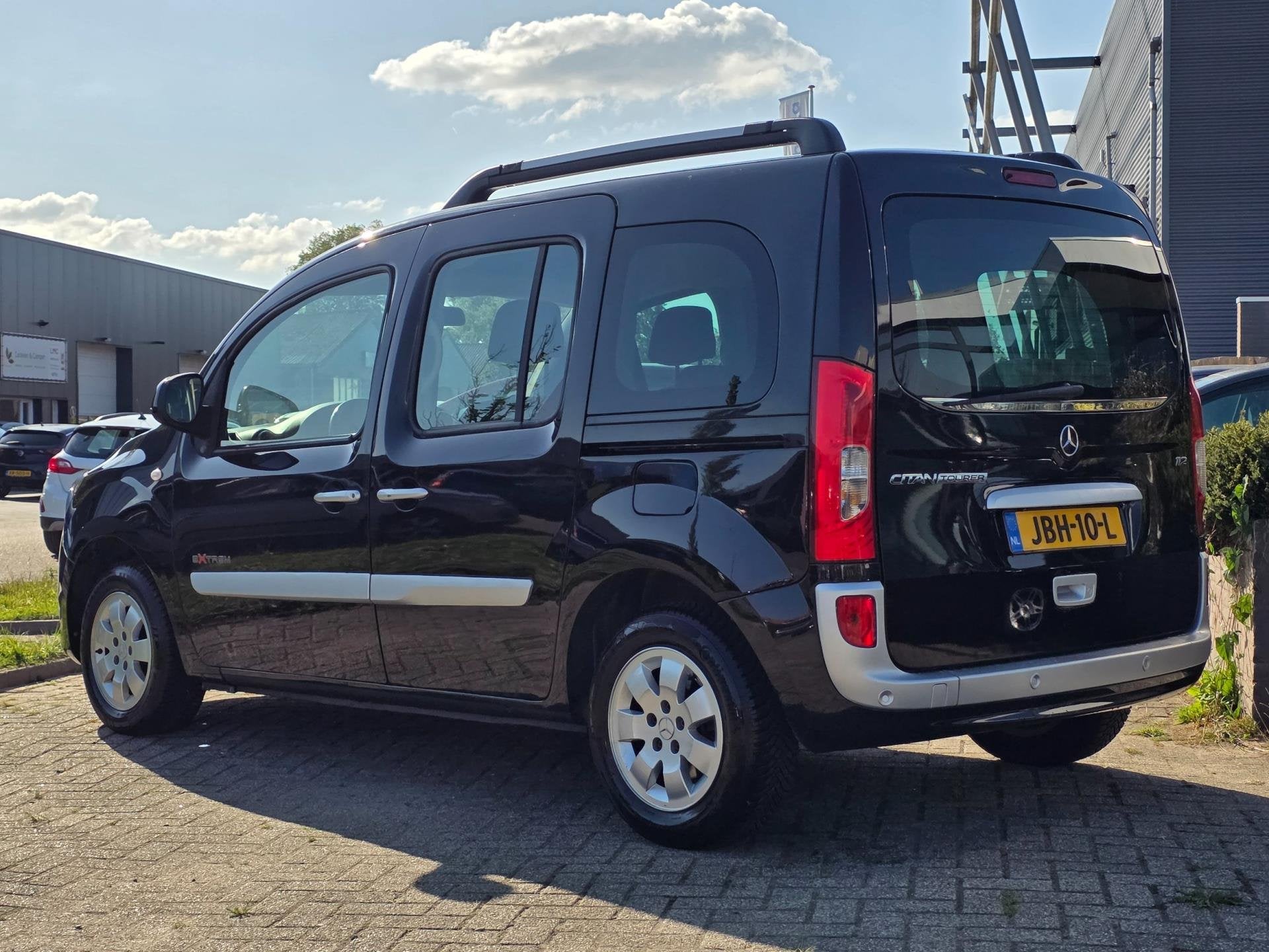 Mercedes-Benz CITAN 112 Ambiente |CLIMA|PDC|LMV, Voorwielaandrijving, Gebruikt, 4 cilinders, Zwart
