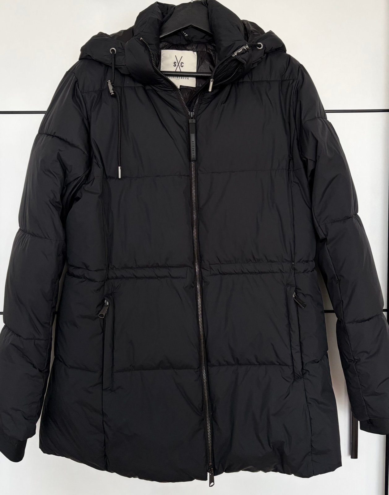 Zeer nette zwarte SilverCreek damesjas winterjas maat L, Ophalen, Zo goed als nieuw, Maat 42/44 (L), Zwart