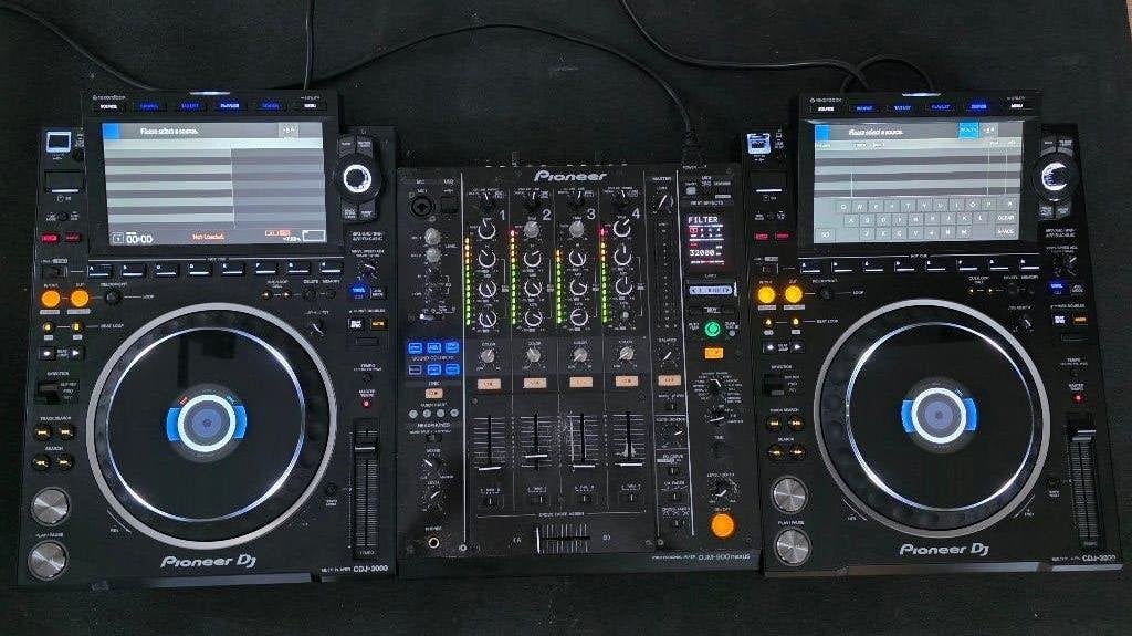 2 x CDJ-3000 & DJM-900 Nexus mixer, Muziek en Instrumenten, Dj-sets en Draaitafels, Ophalen of Verzenden, Zo goed als nieuw, Pioneer