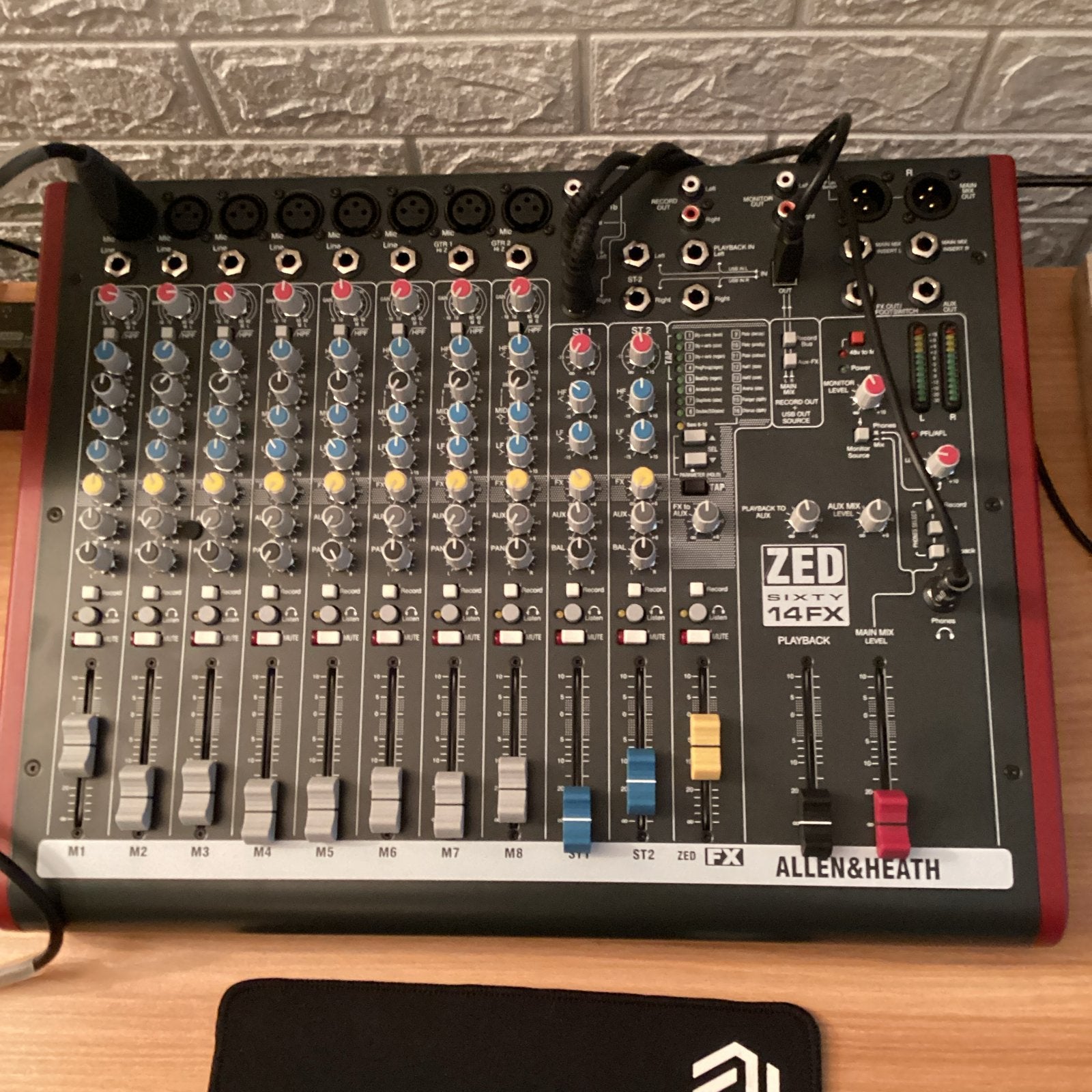 Allen & Heath ZED60-14FX Mengtafel - Zo goed als nieuw, Muziek en Instrumenten, Ophalen of Verzenden, Zo goed als nieuw, 10 tot 20 kanalen