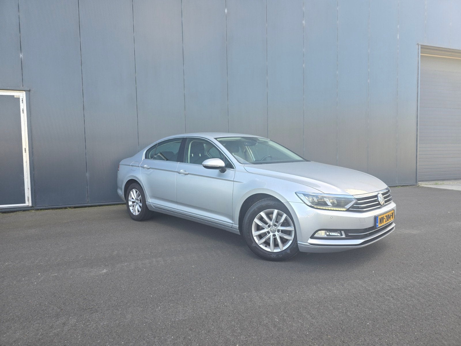 Volkswagen Passat 1.4 TSI 92KW BMT NWE APK, Voorwielaandrijving, 125 pk, 680 kg, 4 cilinders