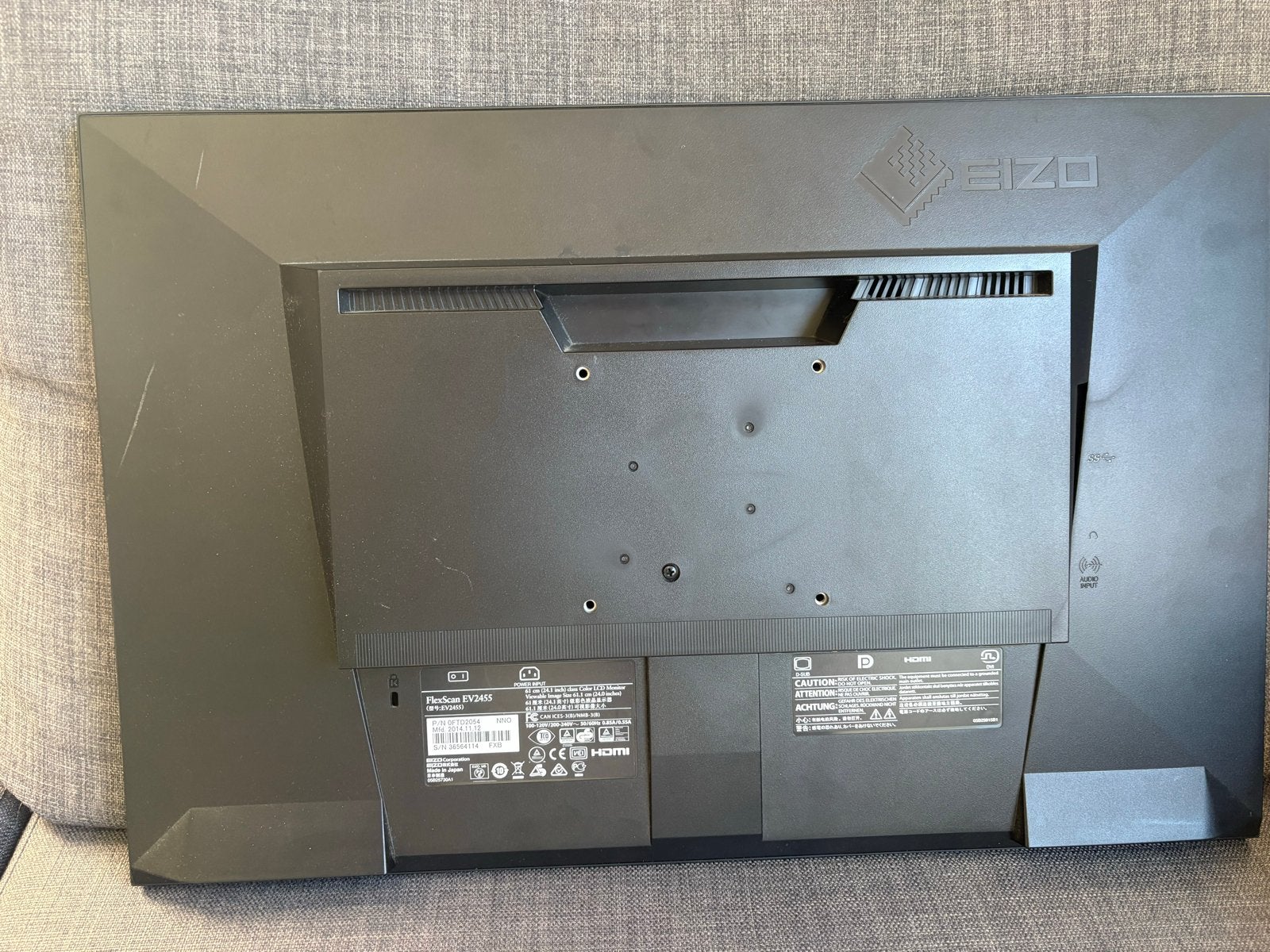 2x een EIZO FlexScan EV2455 Monitor - 24.1 inch IPS Full HD, Computers en Software, Monitoren, Gebruikt, 60 Hz of minder, DVI