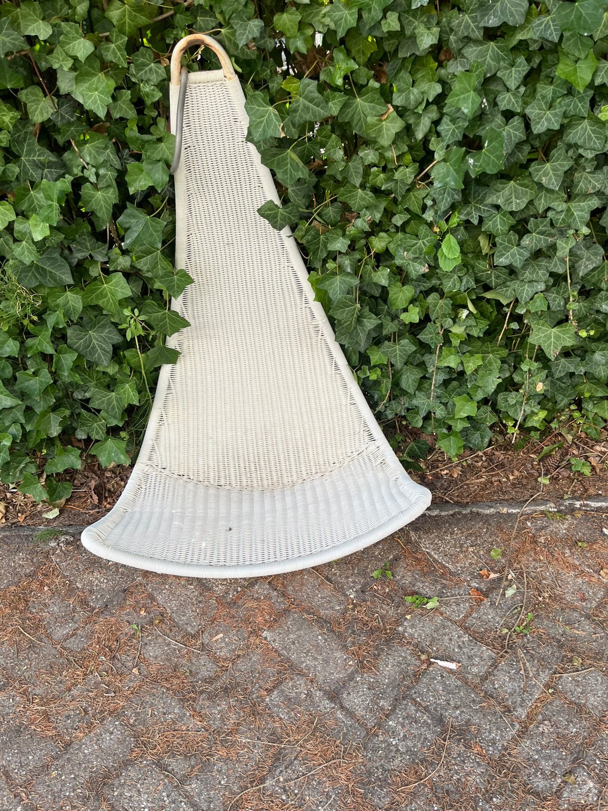 Wit wicker hangstoel ; voor in een boom of een standaard, Ophalen, Gebruikt, Eenpersoons, Buiten