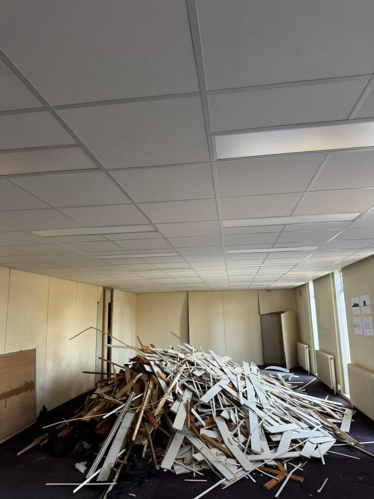 Zgan systeemplafond 60x60 met verlichting ongeveer 80m2, Ophalen, Zo goed als nieuw