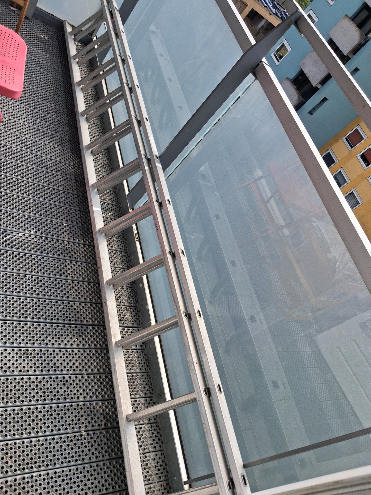 Dubbele aluminium trap met 11 treden, Ophalen, Gebruikt