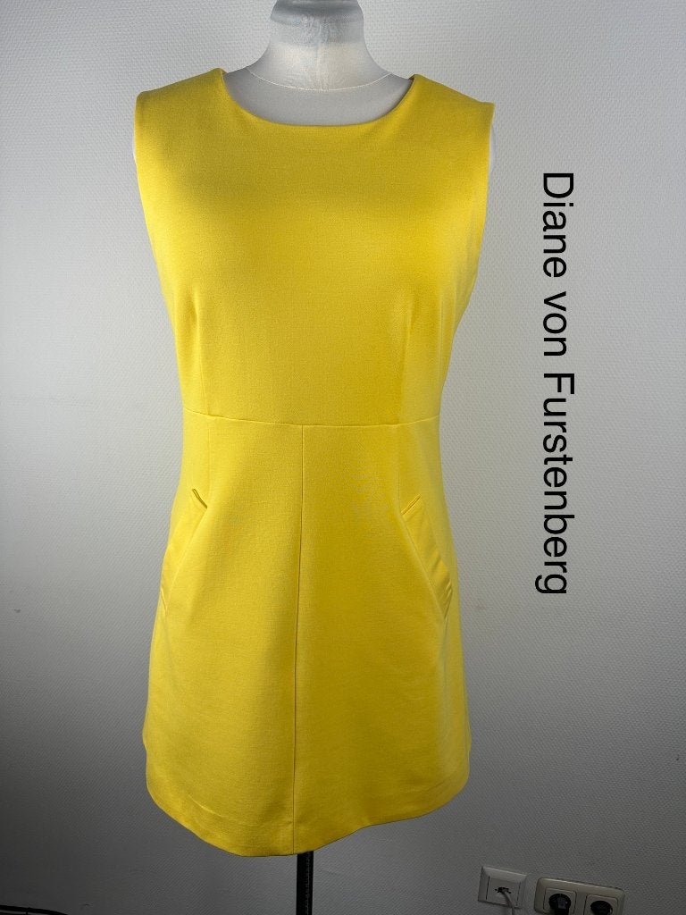 Diane Von Furstenberg Jurk  (mt: 42) 15,6/246, Geel, Maat 42/44 (L), Ophalen of Verzenden, Diane Von Furstenberg