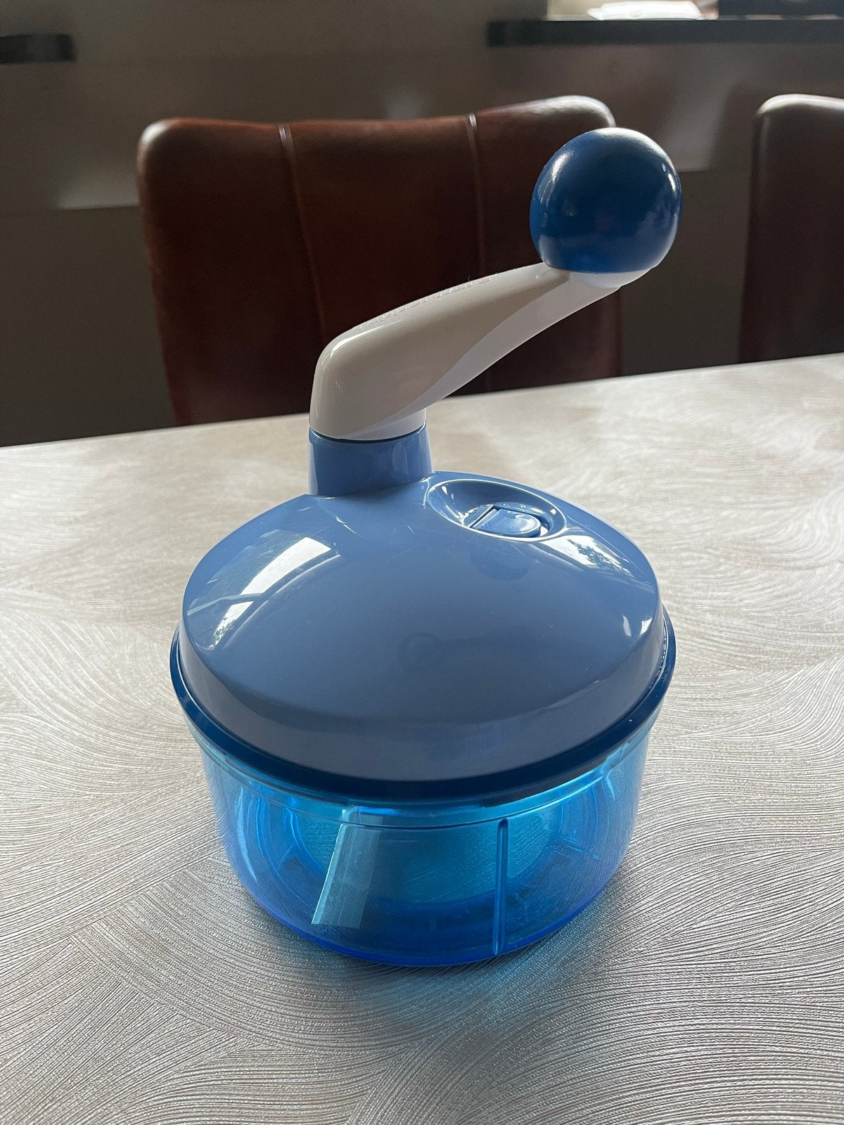 Handmatige Tupperware Keukenmachine/Hakmolen - Blauw, Kunststof, Ophalen of Verzenden, Zo goed als nieuw, Overige typen