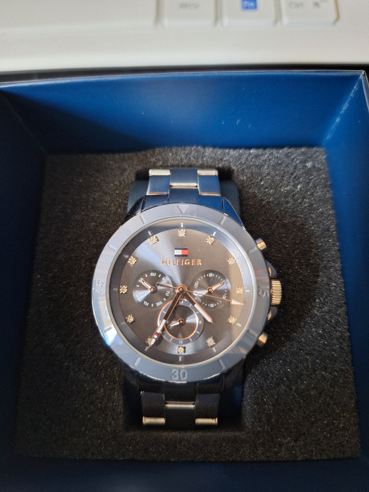 Tommy Hilfiger horloge met strass steentjes, Overige merken, Staal, Staal, Polshorloge
