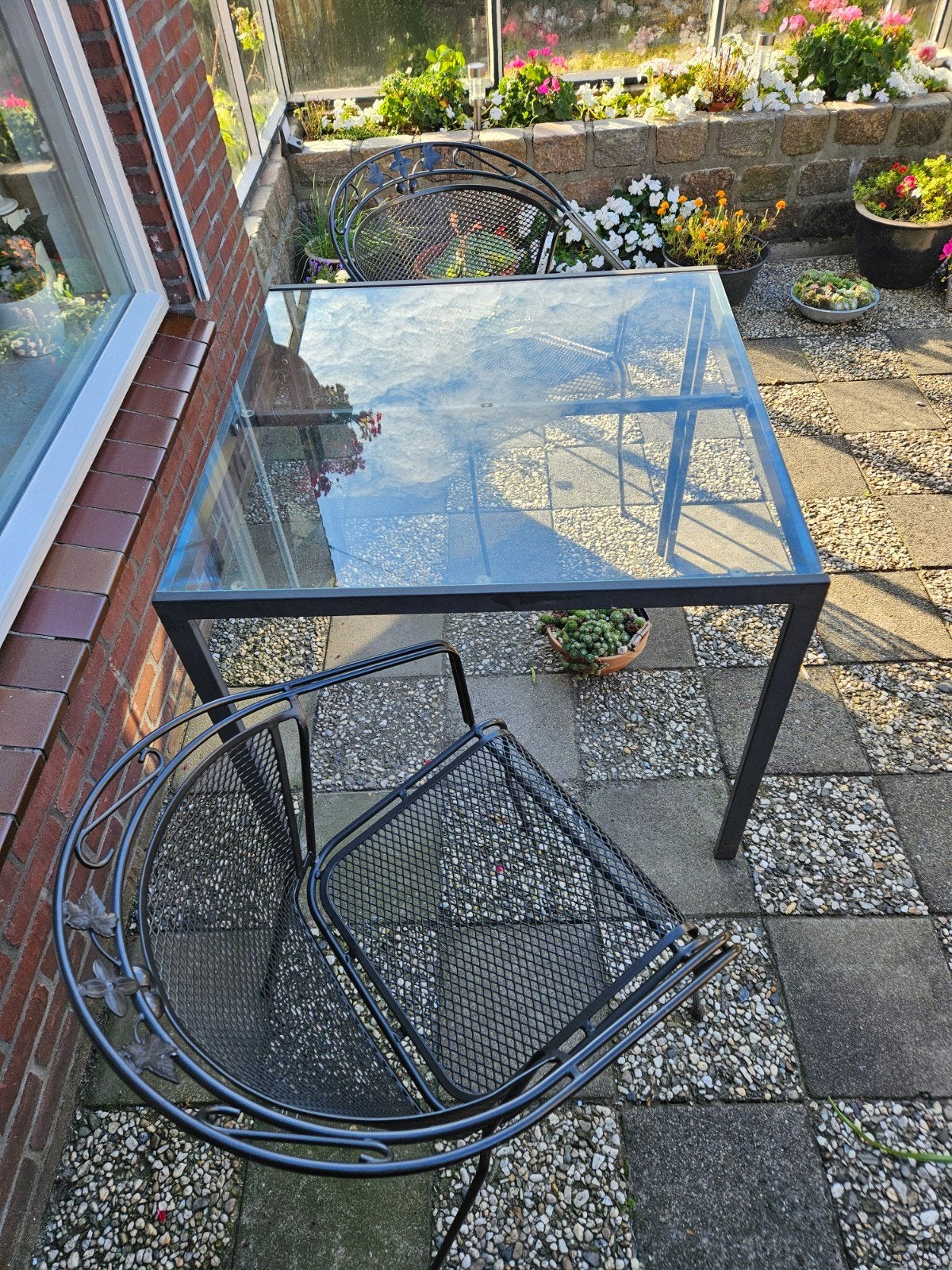 Glazen tafel 90x90 met stalen stoelen, Ophalen, Gebruikt
