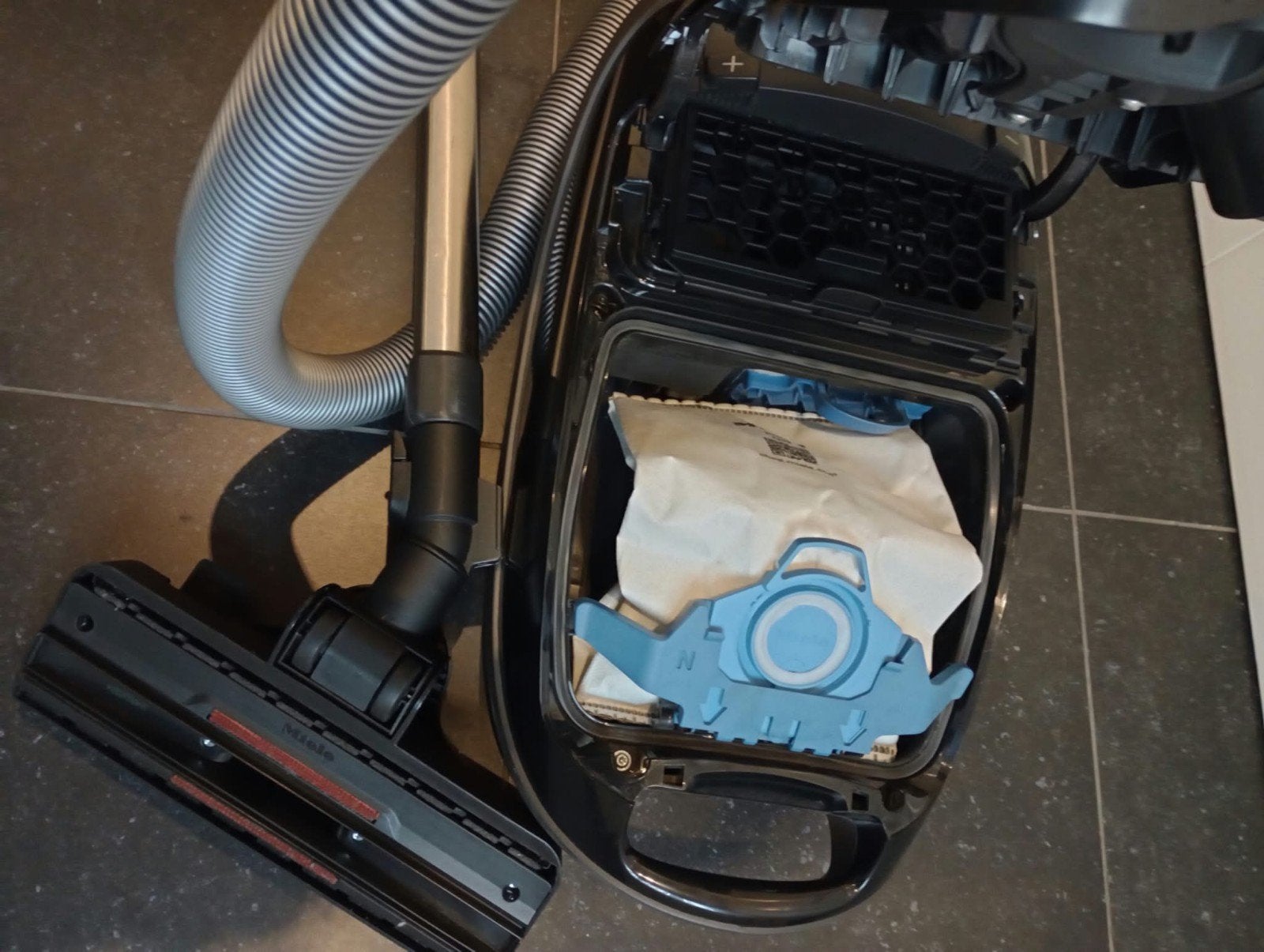 Miele C3 stofzuiger, Zo goed als nieuw, Miele, Sledestofzuiger, Ophalen