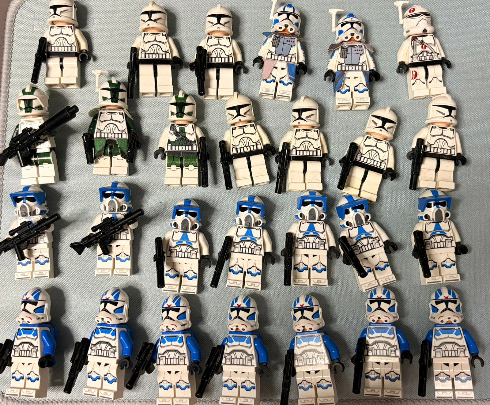 Lego star wars & clonearmycustoms onderdelen, Ophalen, Zo goed als nieuw, Actiefiguurtje