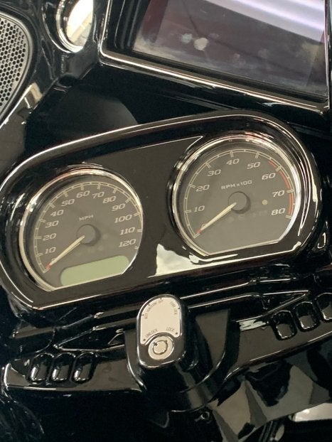 Gezocht Harley-DavidsonRoadGlidestreetglide kilometerteller, Ophalen of Verzenden, Gebruikt