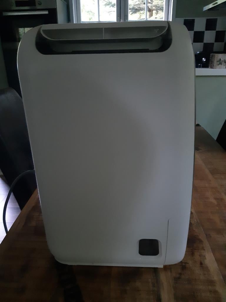 Delonghi luchtontvochtiger, Ophalen, Zo goed als nieuw, 60 tot 100 m³, 3 snelheden of meer