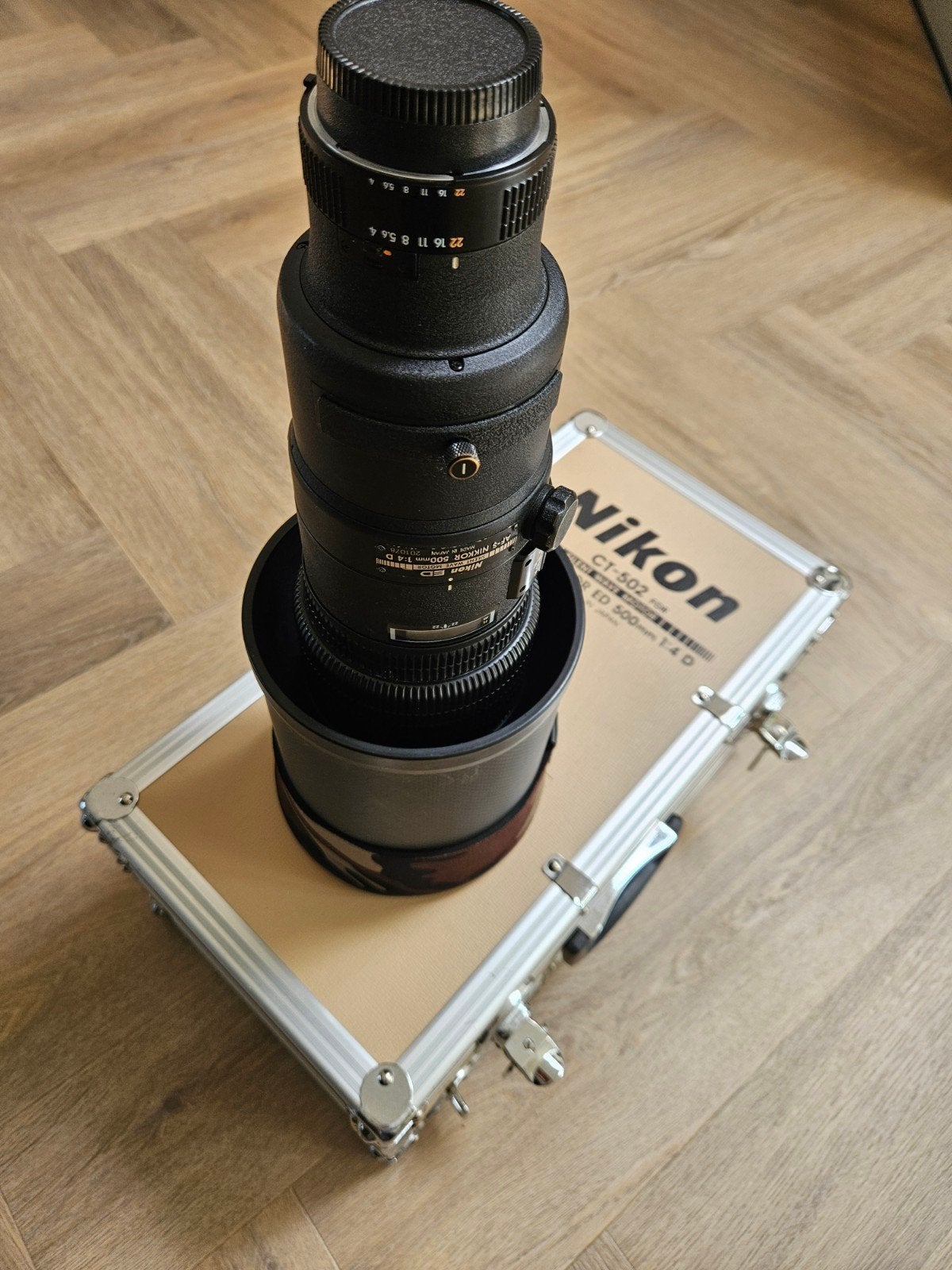 Nikkor af-s 500mm f4 D, Ophalen of Verzenden, Zo goed als nieuw, Telelens