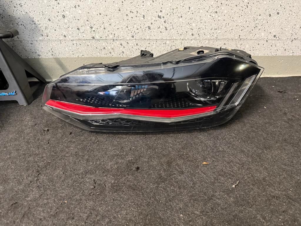 Volkswagen polo GTI 2021 Koplamp-Licht beschadigd 2G1241035K, Ophalen, Gebruikt, Volkswagen