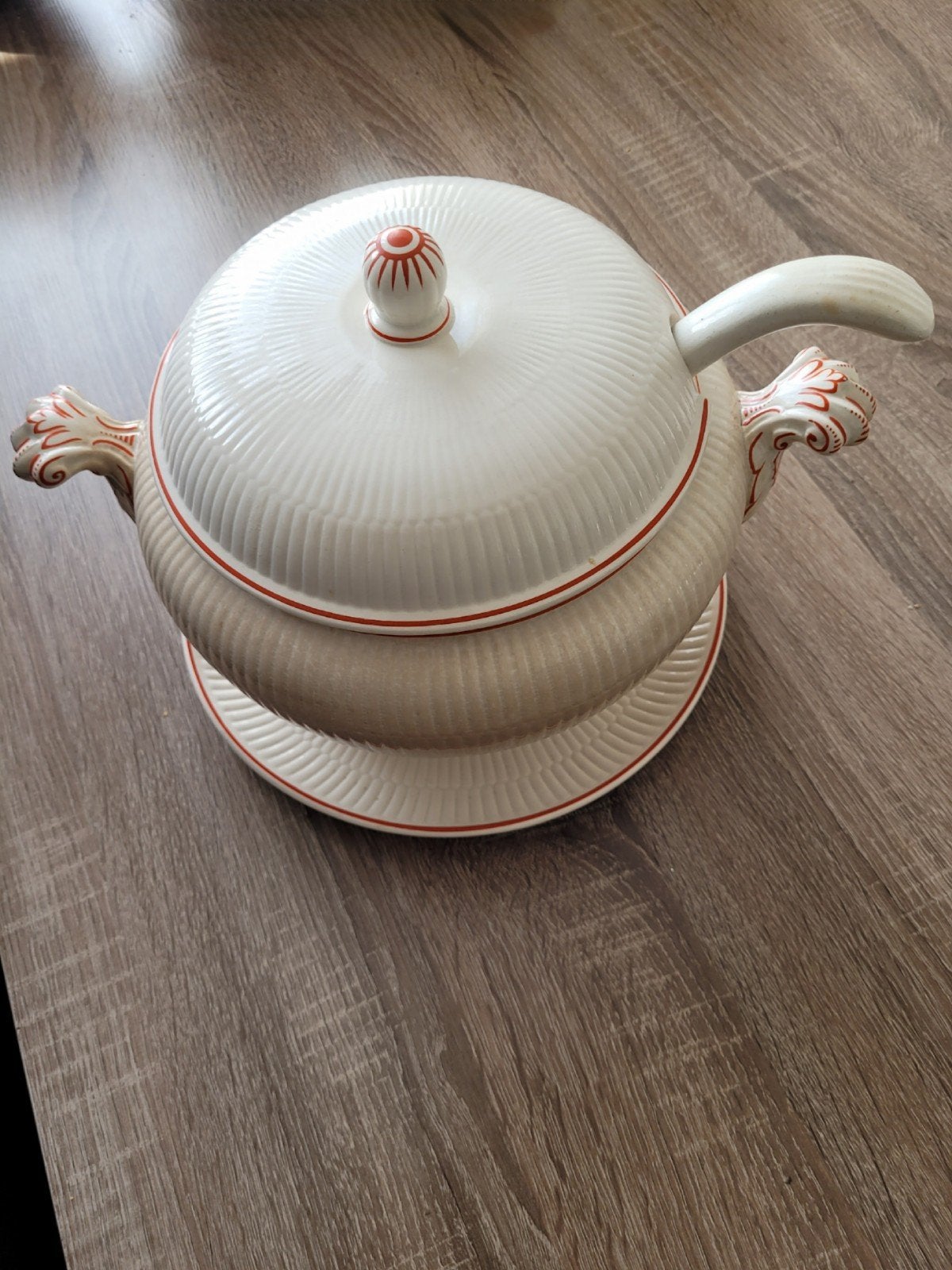 Antieke Villeroy & Boch soepterrine met schotel en lepel, Antiek en Kunst, Ophalen