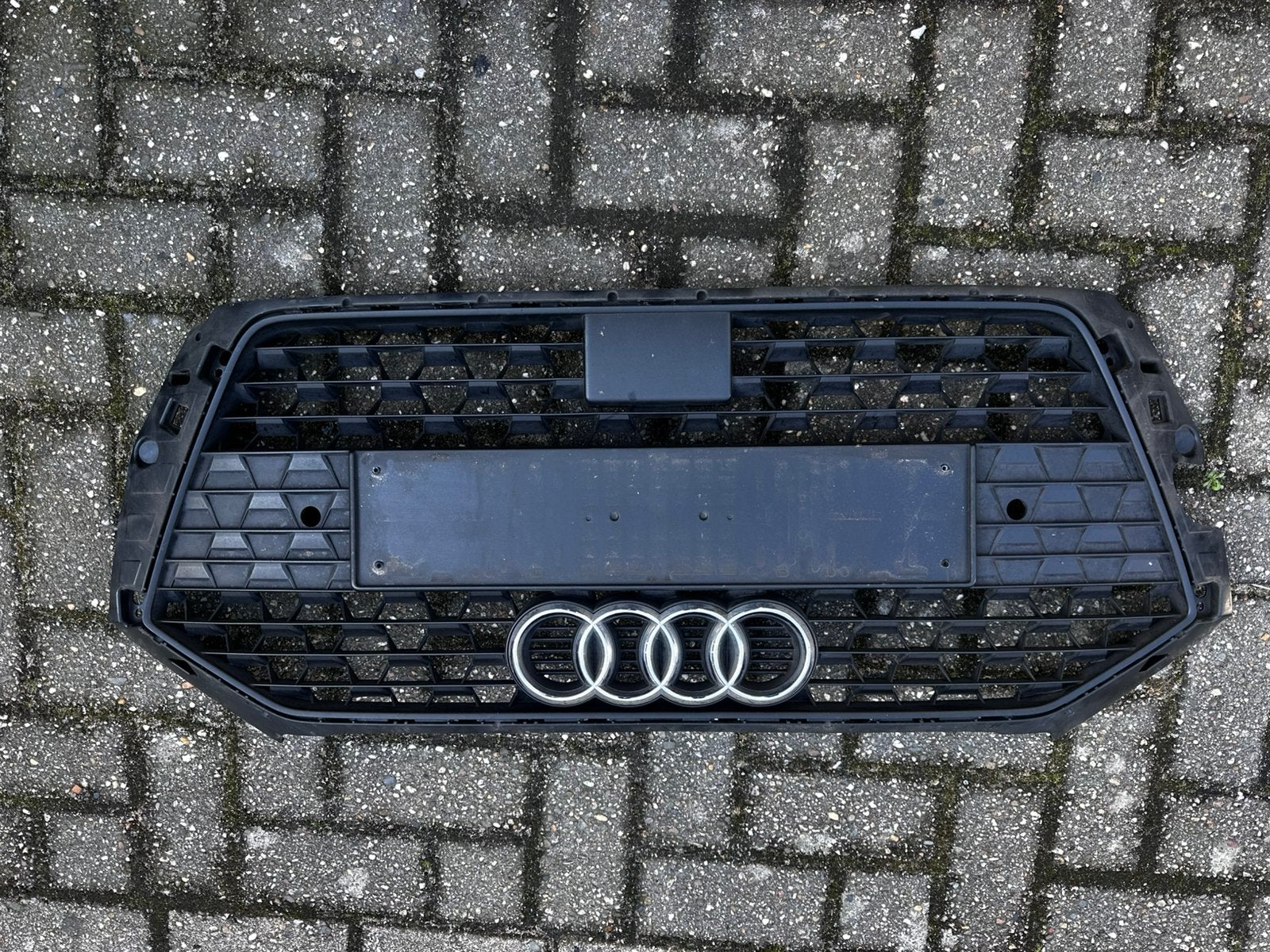 Audi a1 grill 2023, Ophalen, Zo goed als nieuw