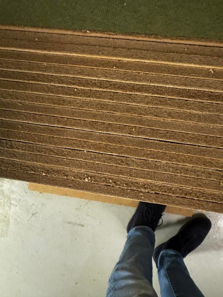 Ondervloerplaten bruin 50m2 - 59x79cm, 8mm dik, Ophalen, Gebruikt