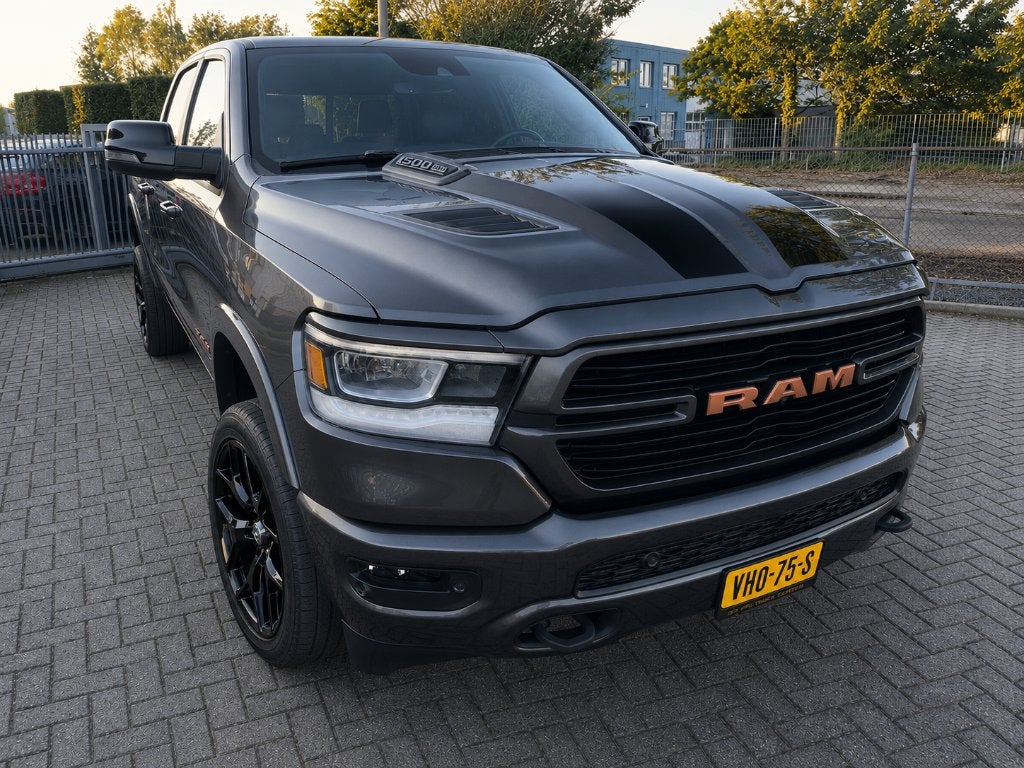 Dodge Ram Rumble Bee I Speciaal interieur I Luchtvering, Auto's, Automaat, 402 pk, Bedrijf, Vierwielaandrijving