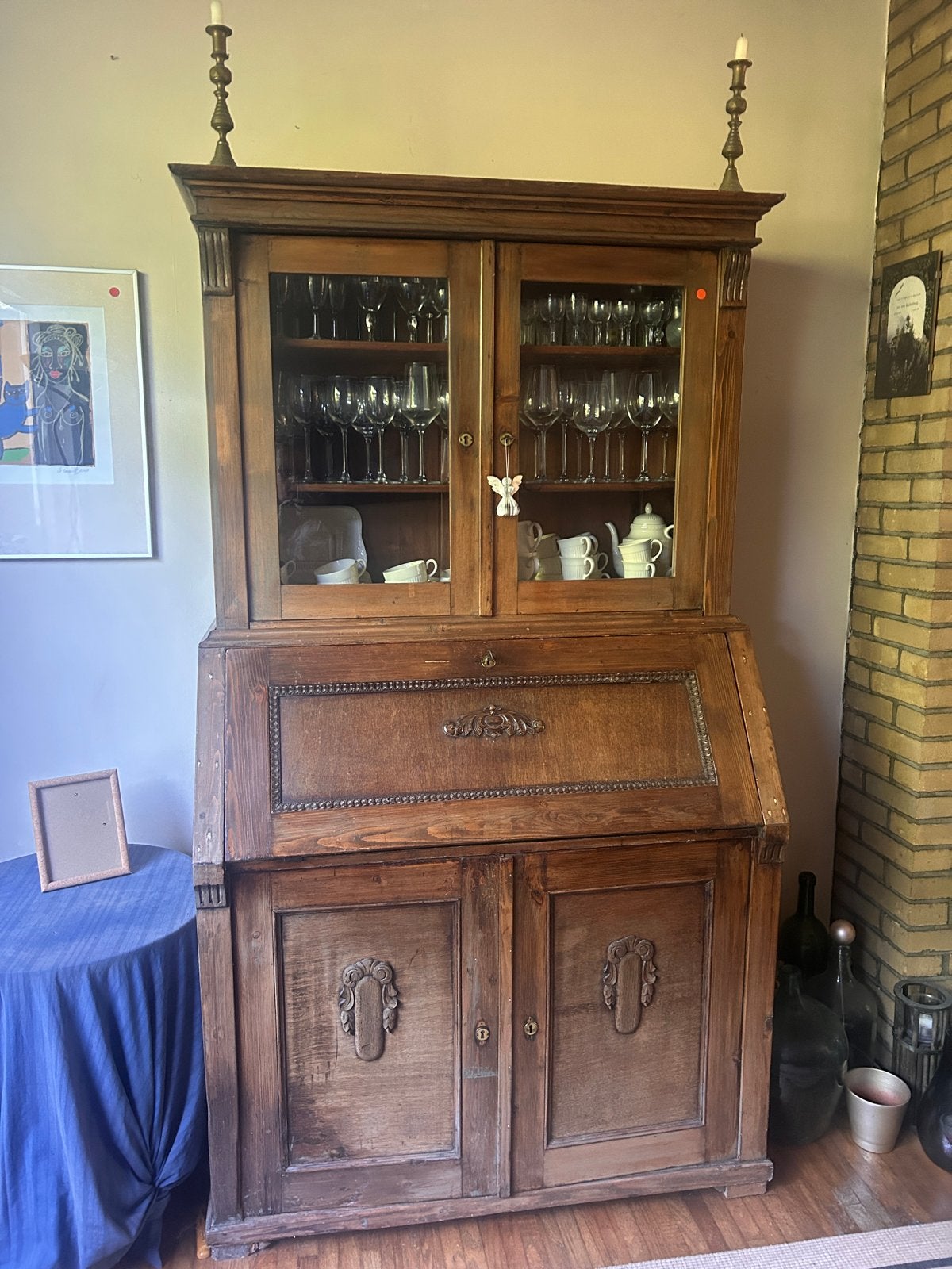 Antieke houten secretaire met vitrinekast, Ophalen
