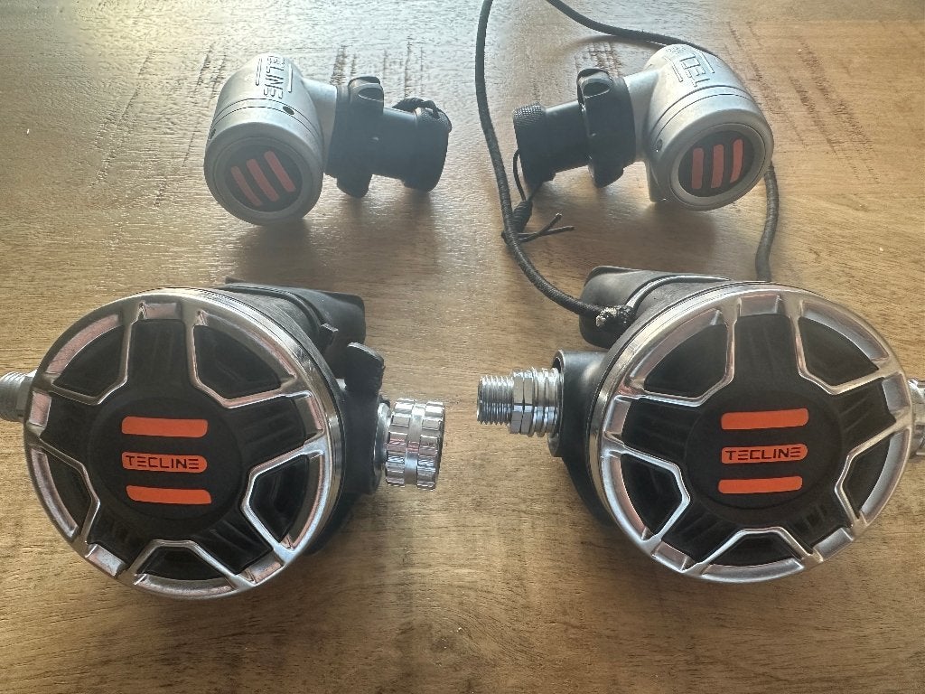 Tecline V2 ICE (L+R 1ste trap) + 2x TEC2 Ademautomaat., Ophalen, Gebruikt, Overige typen