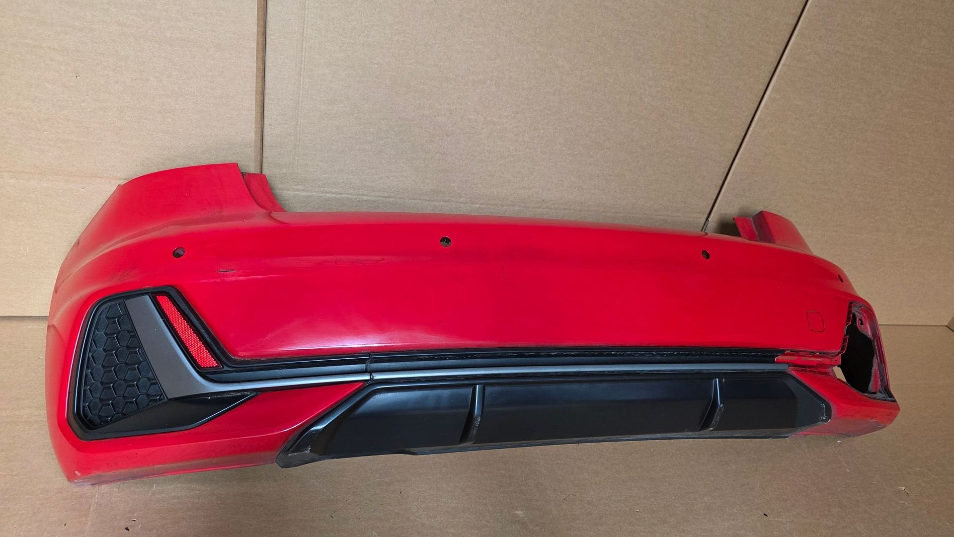 Achterbumper Audi A1 82A S-Line Origineel Bumper PDC SLINE, Gebruikt, -, Achter, Bumper