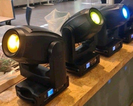 6x ADJ Focus 4Z 200W Led moving head, Ophalen, Gebruikt, Licht, Geluidgestuurd