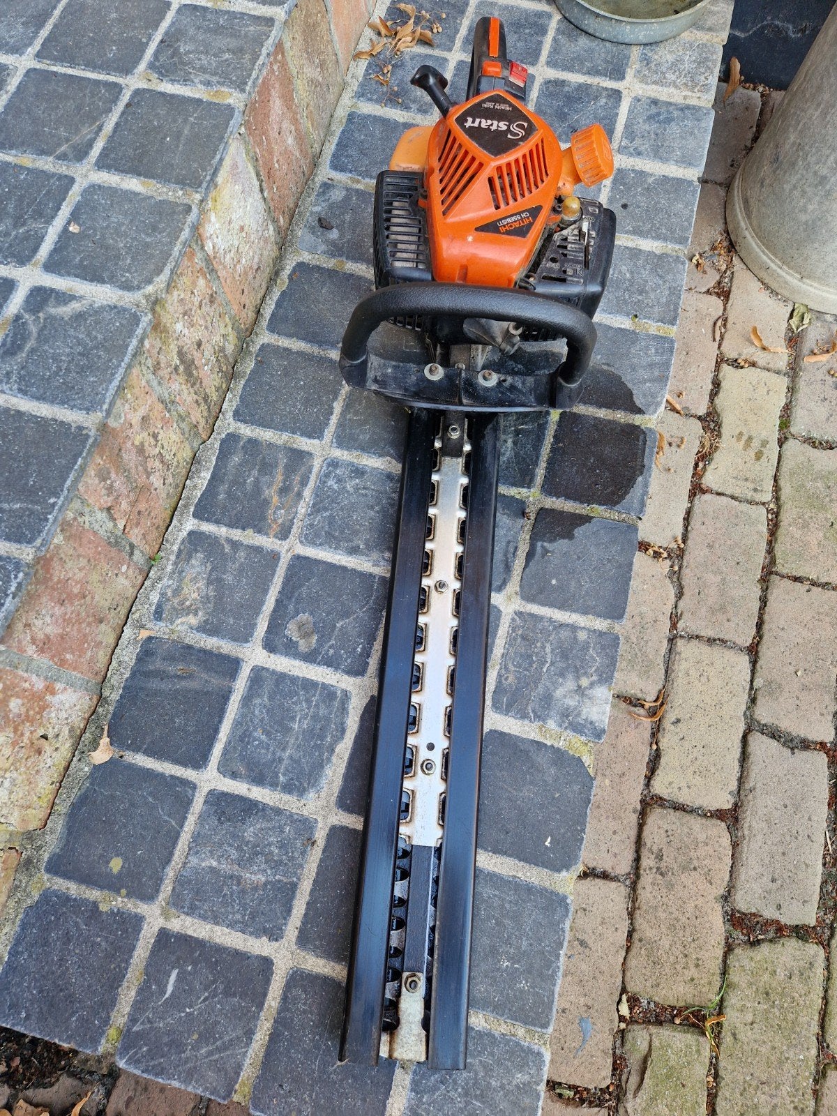 Hitachi Heggenschaar CH 65EBST - Benzine, Ophalen of Verzenden, Gebruikt, Benzine, Hitachi