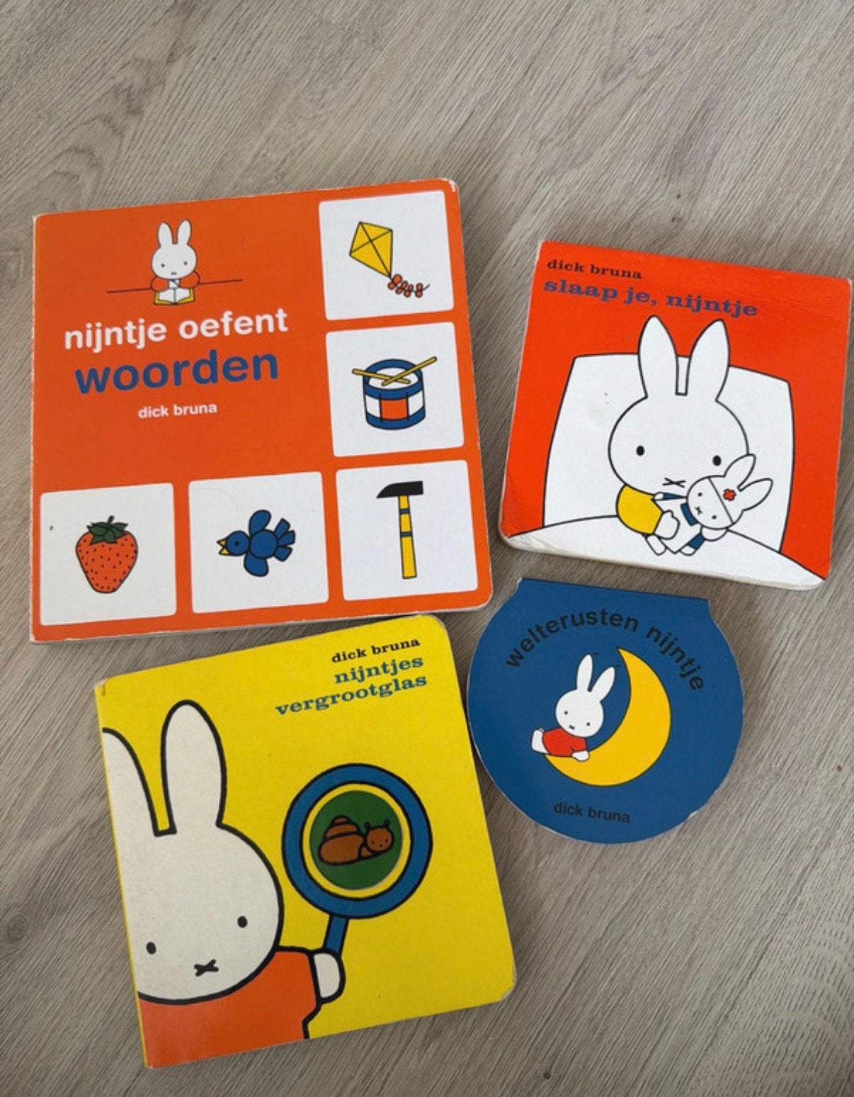 4 Nijntje boekjes, Ophalen of Verzenden, Zo goed als nieuw, 1 tot 2 jaar