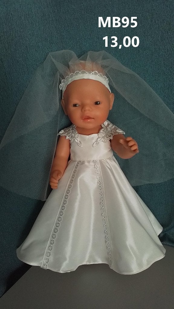 Poppenkleertjes baby born. Bruidsjurk. Opbrengst KiKa., Ophalen of Verzenden, Nieuw, Babypop