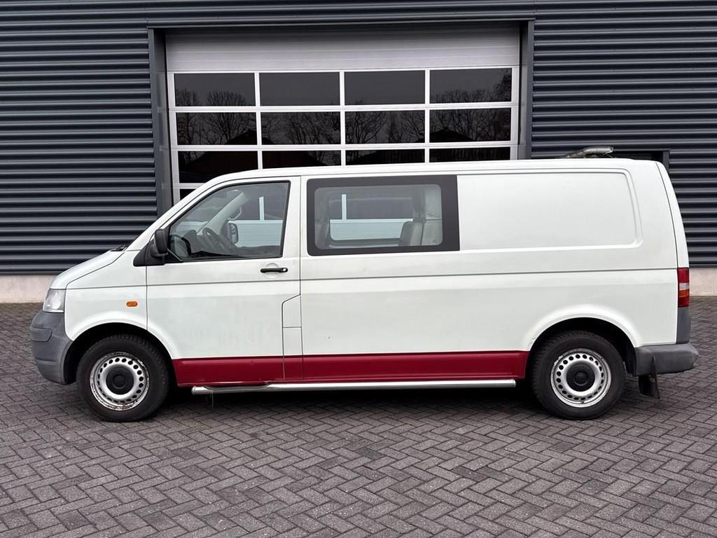 Volkswagen Transporter Volkswagen Transporter L2H1 1.9 TDI 3, Auto's, Voorwielaandrijving, Gebruikt, 4 cilinders, Volkswagen