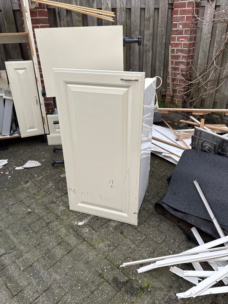 Liebherr Premium koelkast - Ideaal voor drankjes!, Witgoed en Apparatuur, 100 tot 150 liter, 45 tot 60 cm, Ophalen, 85 tot 120 cm