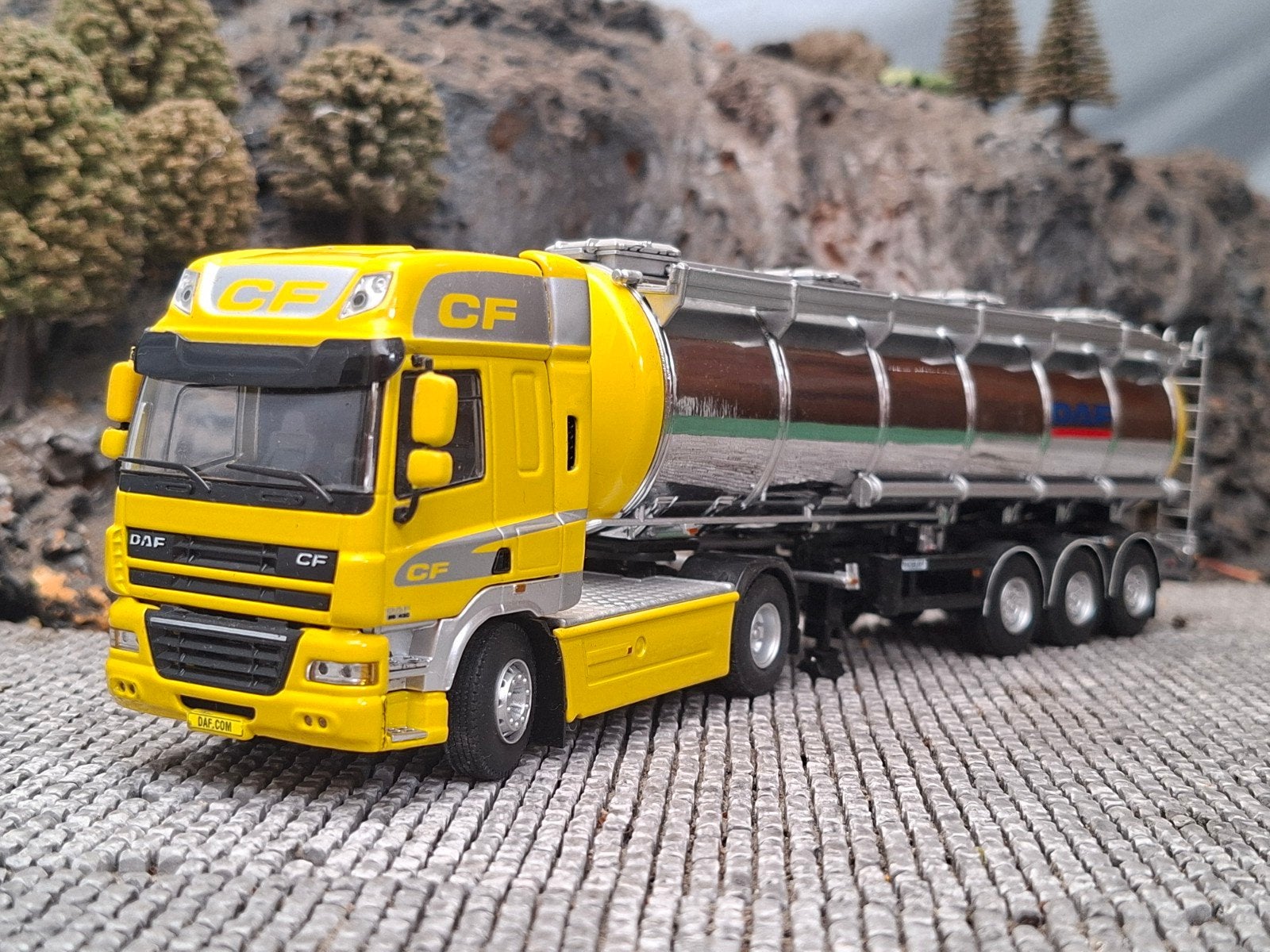 WSI Daf CF met tankoplegger, Ophalen of Verzenden, Nieuw, Bus of Vrachtwagen, Wsi