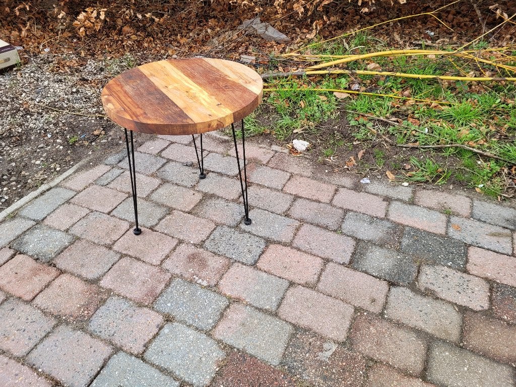 mooie net zgan houten design tafeltje, Ophalen of Verzenden, Zo goed als nieuw, 75 cm of meer, 60 cm of meer