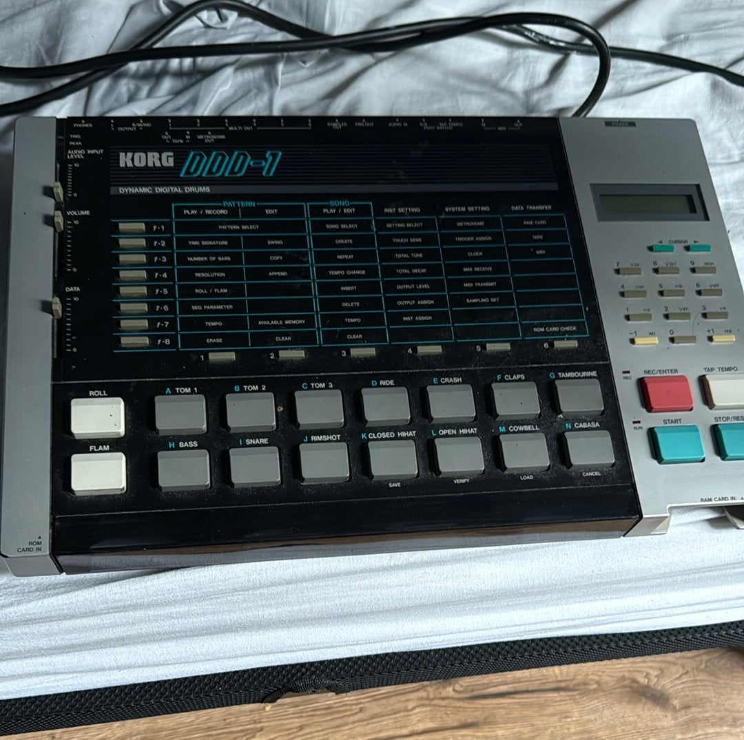 Korg DDD-1 Dynamic Digital Drums vintage drumcomputer, Muziek en Instrumenten, Drumcomputers, Ophalen, Zo goed als nieuw, Korg