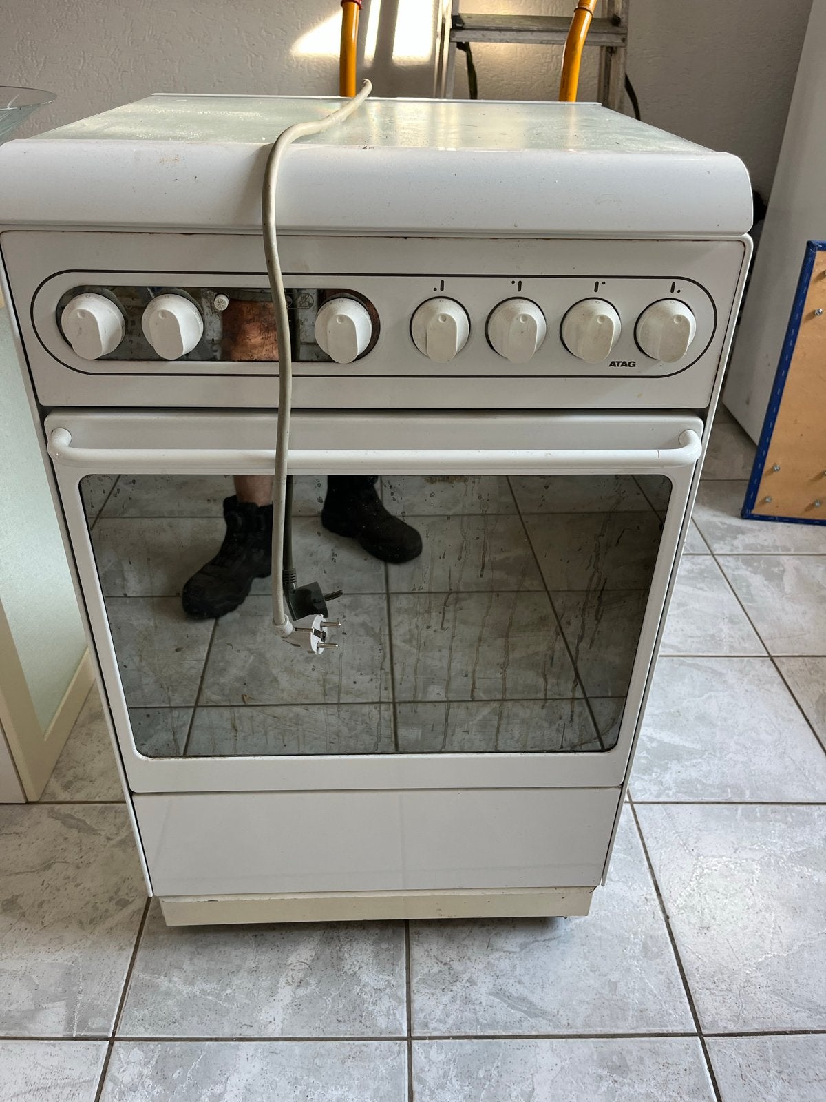 ATAG Vrijstaand Fornuis - Elektrisch - Gebruikt, Witgoed en Apparatuur, Ophalen, Gebruikt, 60 cm of meer, 4 kookzones
