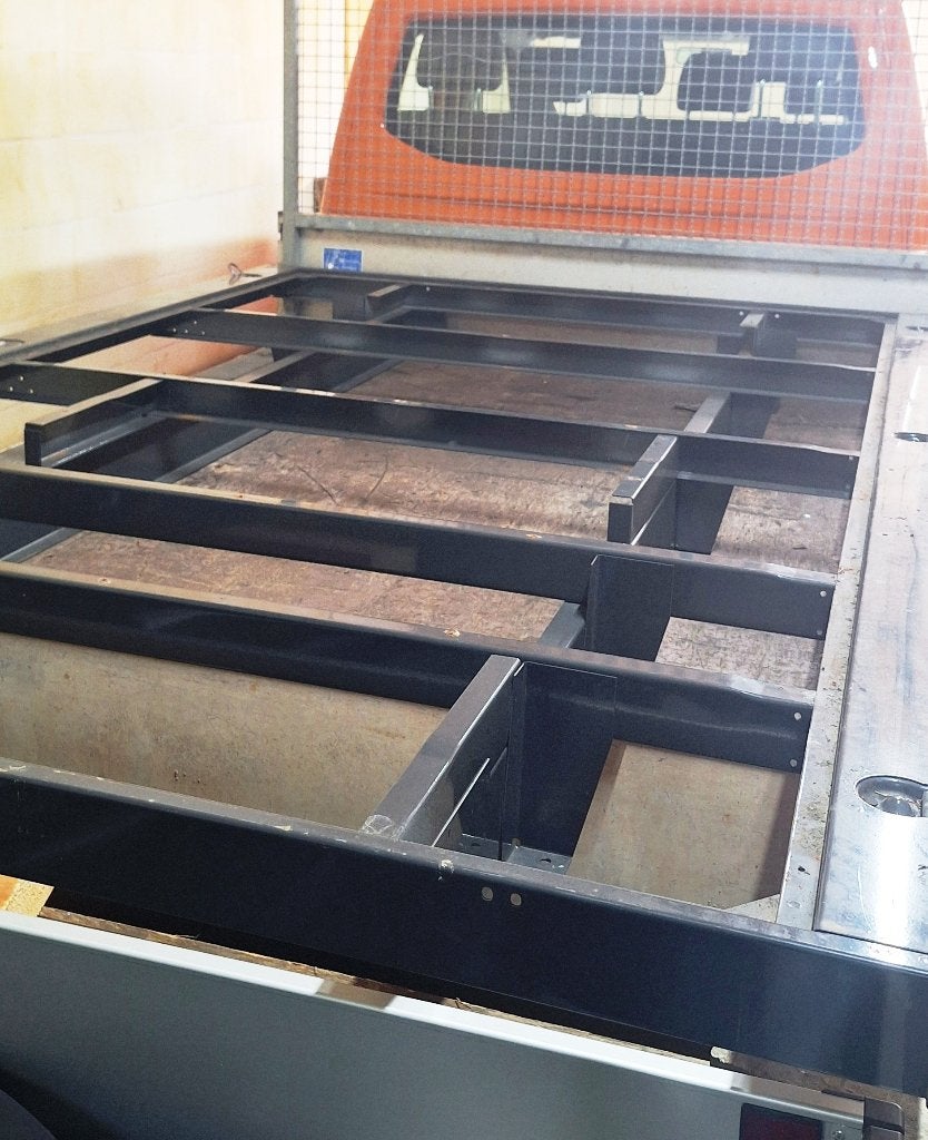Laadbak Frame VW Transporter Pick Up OEM 7J3801041, Ophalen, Gebruikt, Achterklep, Volkswagen