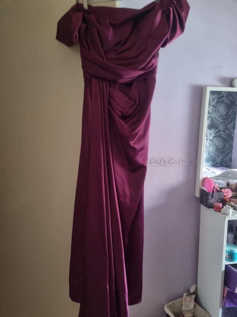 Tugba jurk bordeauxrood, Maat 38/40 (M), Ophalen of Verzenden, Zo goed als nieuw, Rood