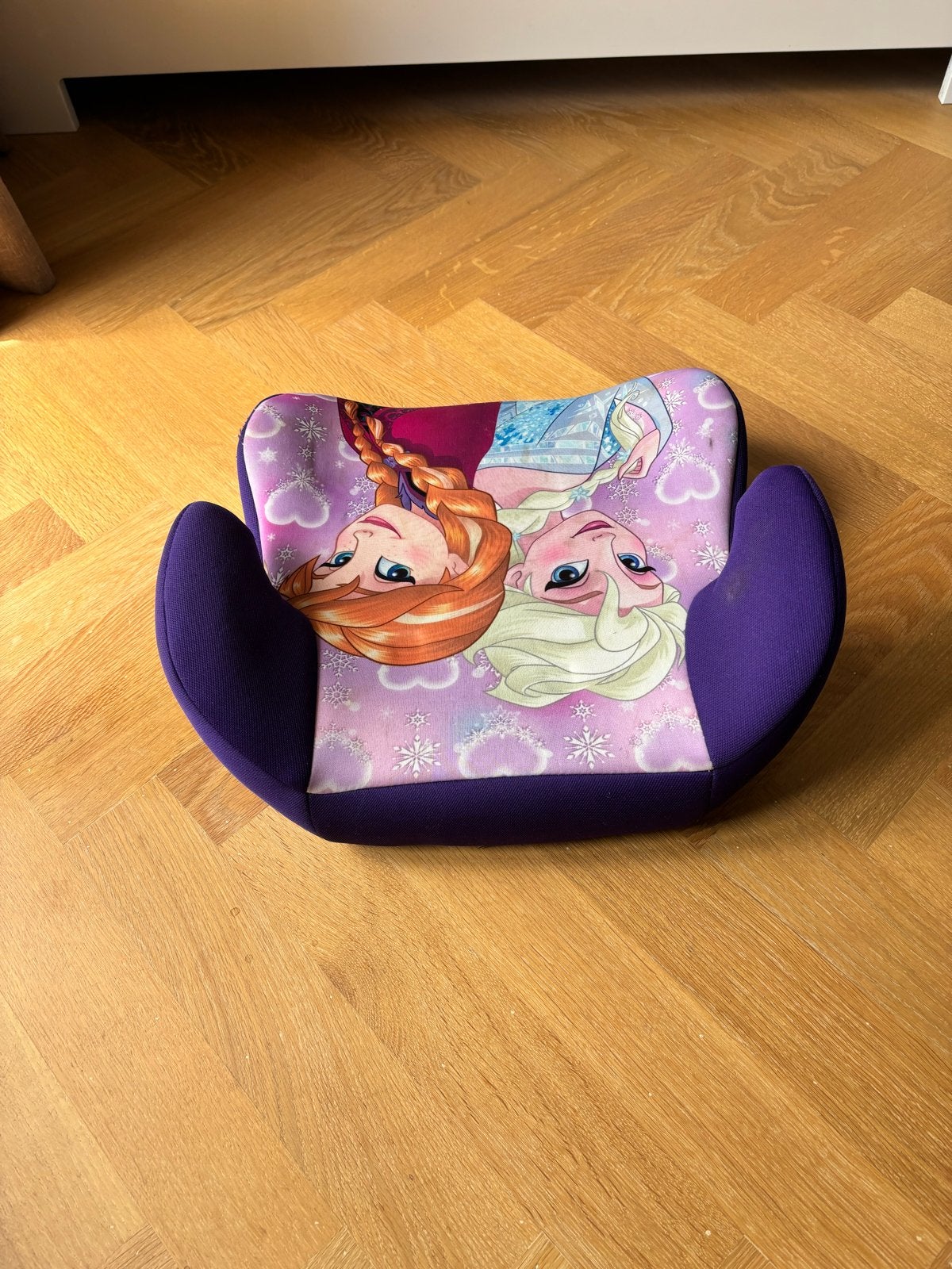 Frozen Autostoelverhoger (15-36 KG) - Elsa & Anna, Kinderen en Baby's, Autostoeltjes, 15 t/m 36 kg, Ophalen, Overige merken, Gebruikt