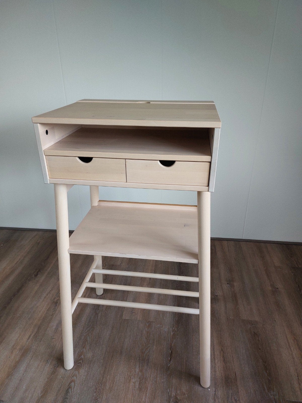 IKEA Knotten Stabureau - Zo goed als nieuw, Huis en Inrichting, Bureaus, Ophalen, Opbergruimte, Scandinavisch, Hout