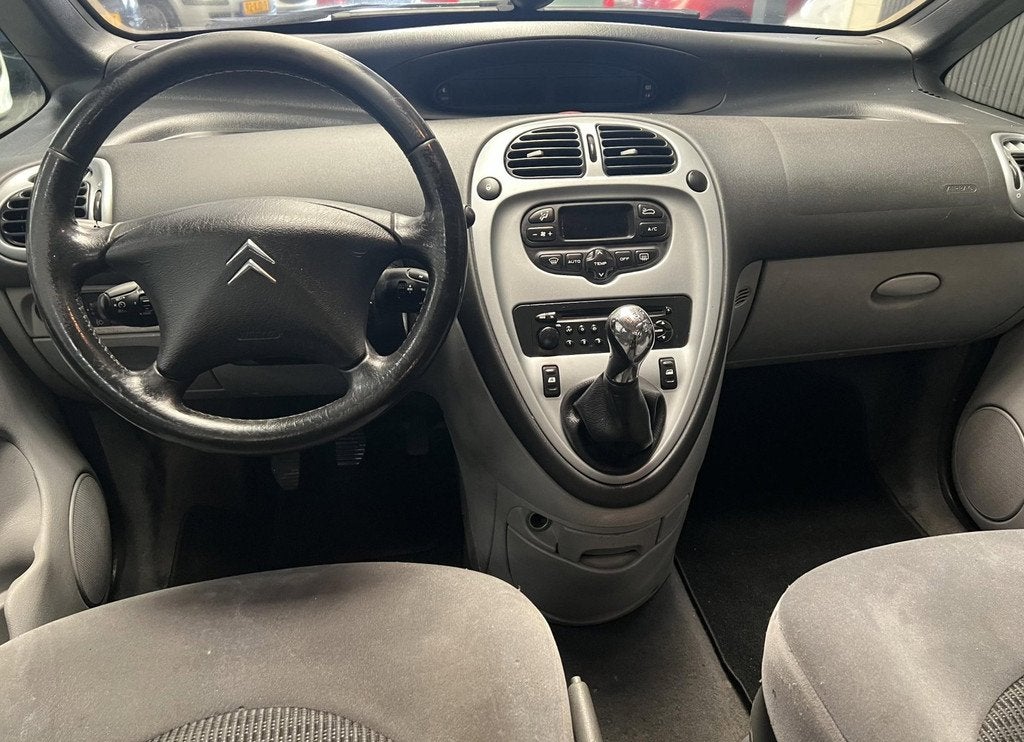 Citroen Xsara Picasso 1.6i-16V Caractère NAP - Cruise - Tre, Auto's, Citroën, Voorwielaandrijving, Stof, Zwart, 4 cilinders