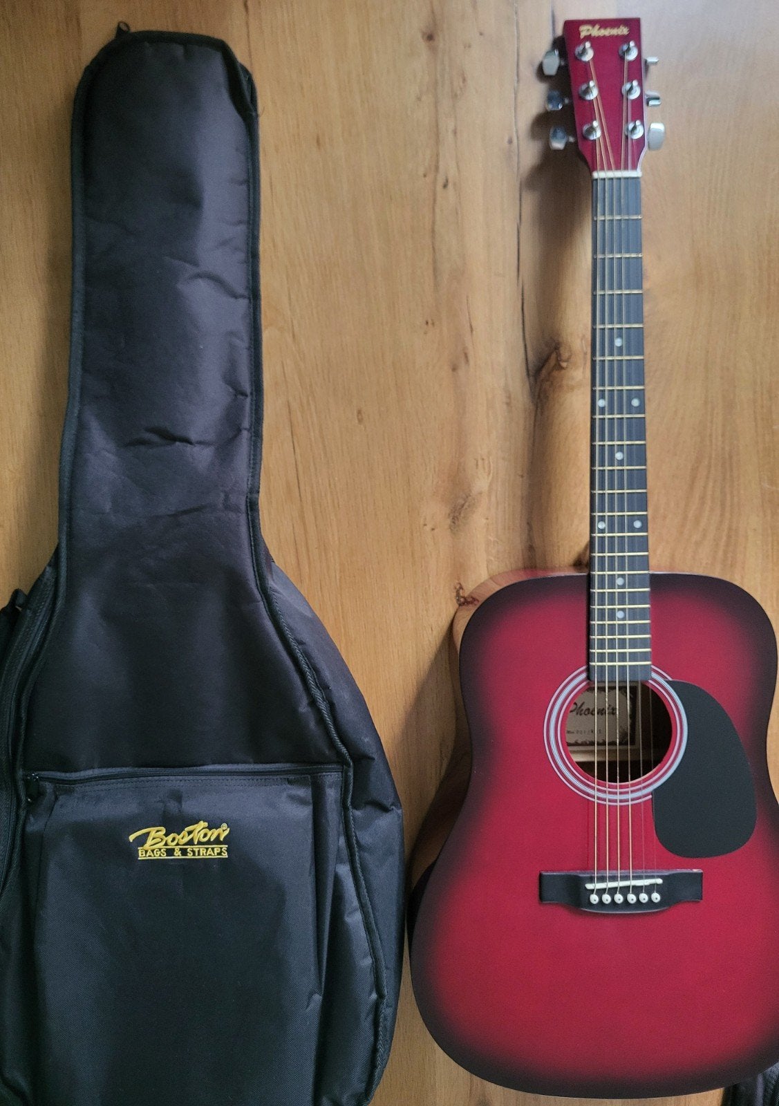 Phoenix Western gitaar met tas - Rood, Muziek en Instrumenten, Ophalen, Zo goed als nieuw, Western- of Steelstringgitaar, Met koffer