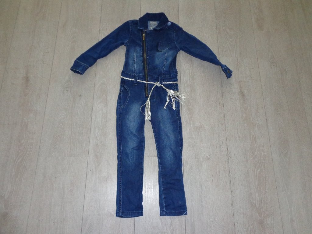 stoere meisjesspijkerpak van JILLY, maat 104, Kinderen en Baby's, Kinderkleding | Maat 104, Ophalen of Verzenden, Zo goed als nieuw