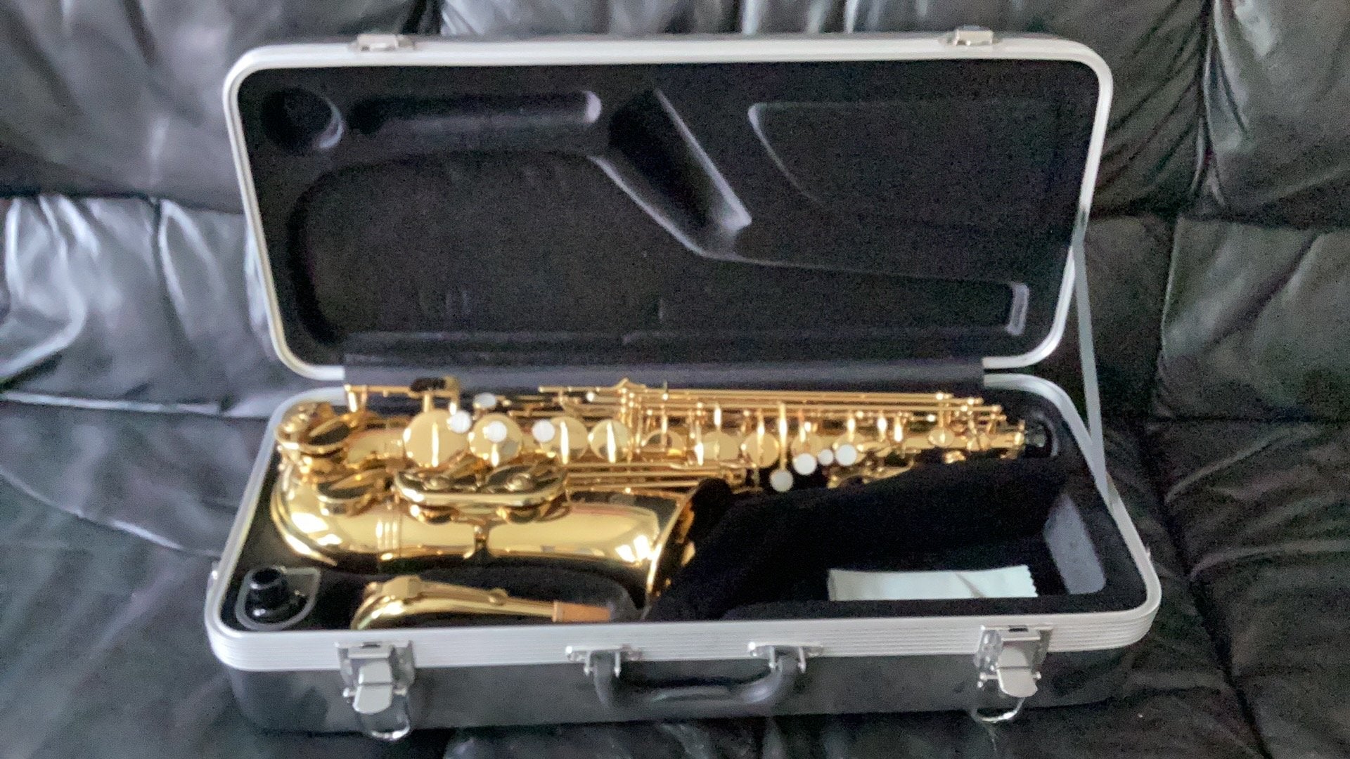 Alt sax Jupiter JAS500 AB, Muziek en Instrumenten, Blaasinstrumenten | Saxofoons, Ophalen, Zo goed als nieuw, Alt, Met koffer
